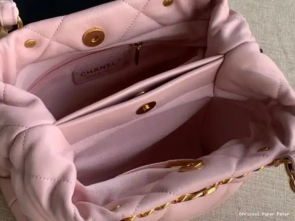 Hyper Peter CHANEL TOTE SMALL 0529